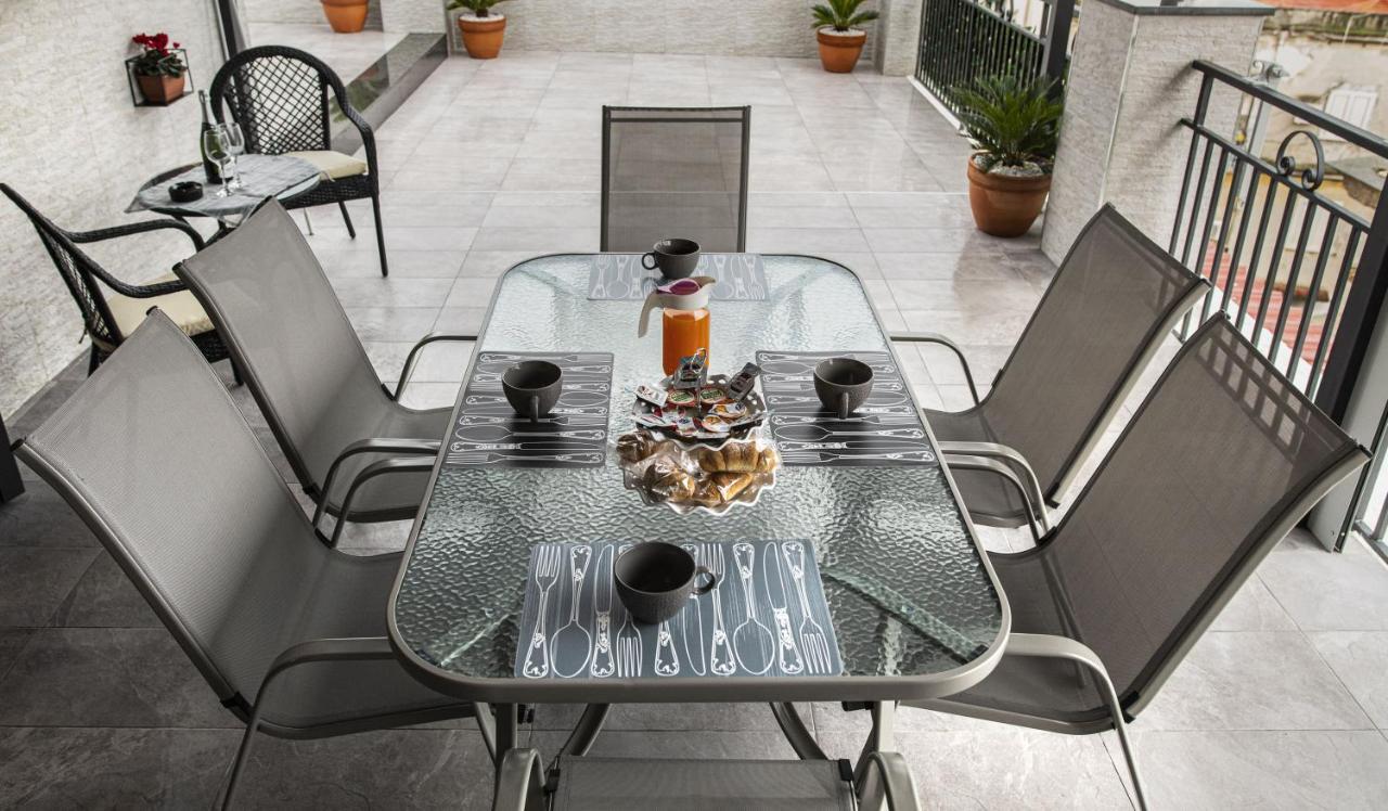 La Terrazza Del Corso Apartment Naples Exterior photo